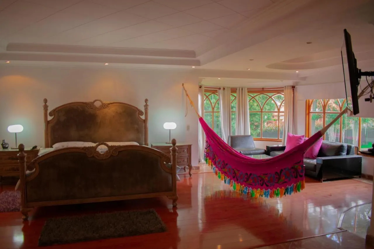 Casa Morano - Bogota Bed & Breakfast Colombia